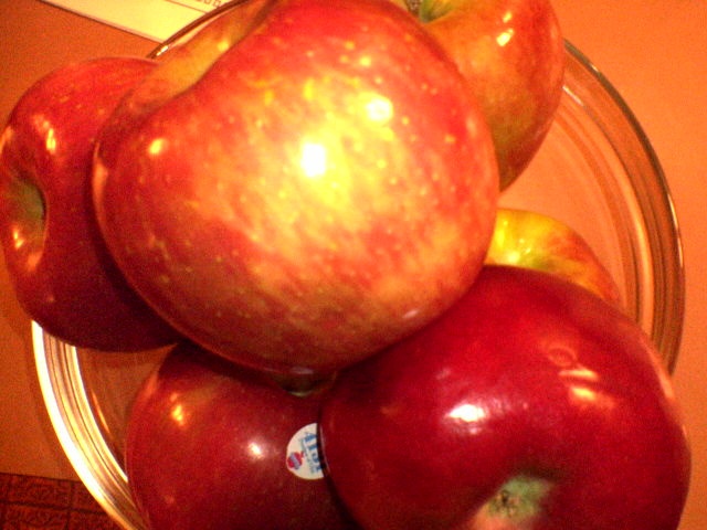 Fuji, Braeburn, McIntosh Pile