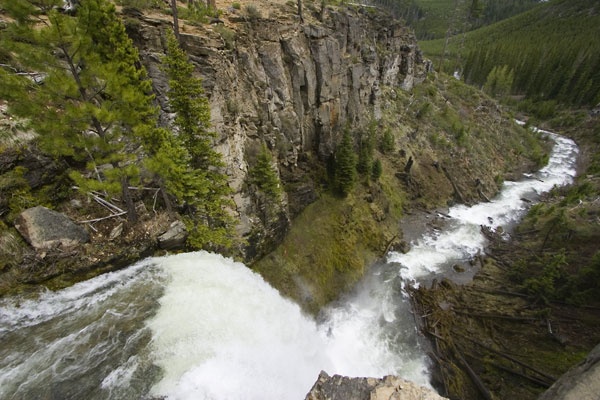 above tumalo falls