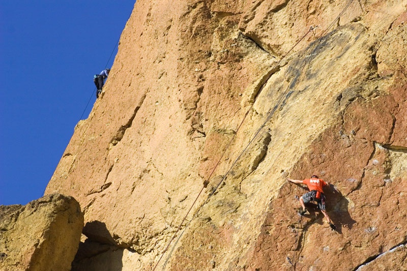 smith rock climbers