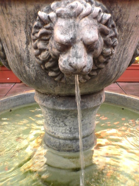 sonoma fountain